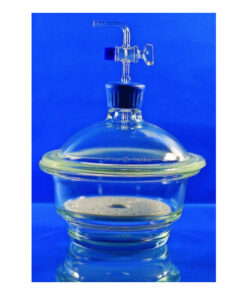 Exsikátor s plastovým hmatníkom, skleneným kohútom a porcelánovou doskou, SIMAX