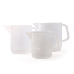 Odmerka s uchom nízka, PP, lisovaná stupnica, rôzne objemy, 1 ks